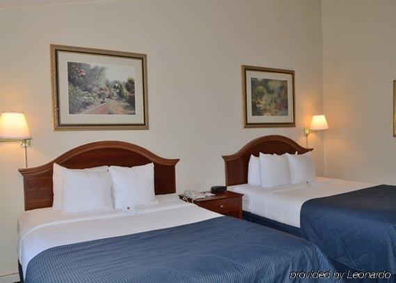 Clarion Hotel & Conference Center Northampton Zewnętrze zdjęcie